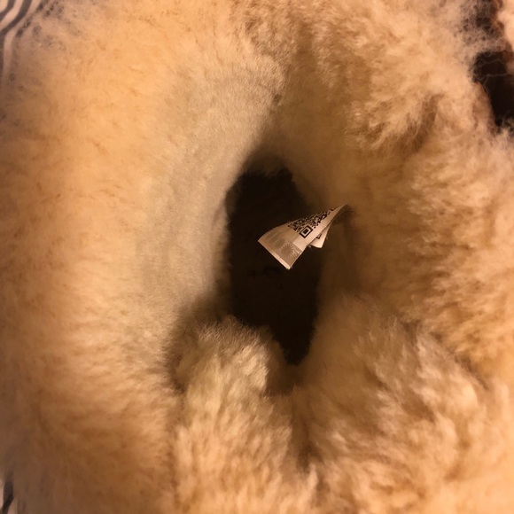 Bailey bow uggs - Picture 6 of 7